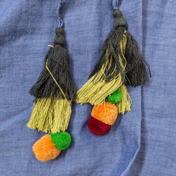 NWOT ZARA Oversize Chambray Top w/ Tassels & Balloon Sleeves, Size XS - Picture 9 of 10